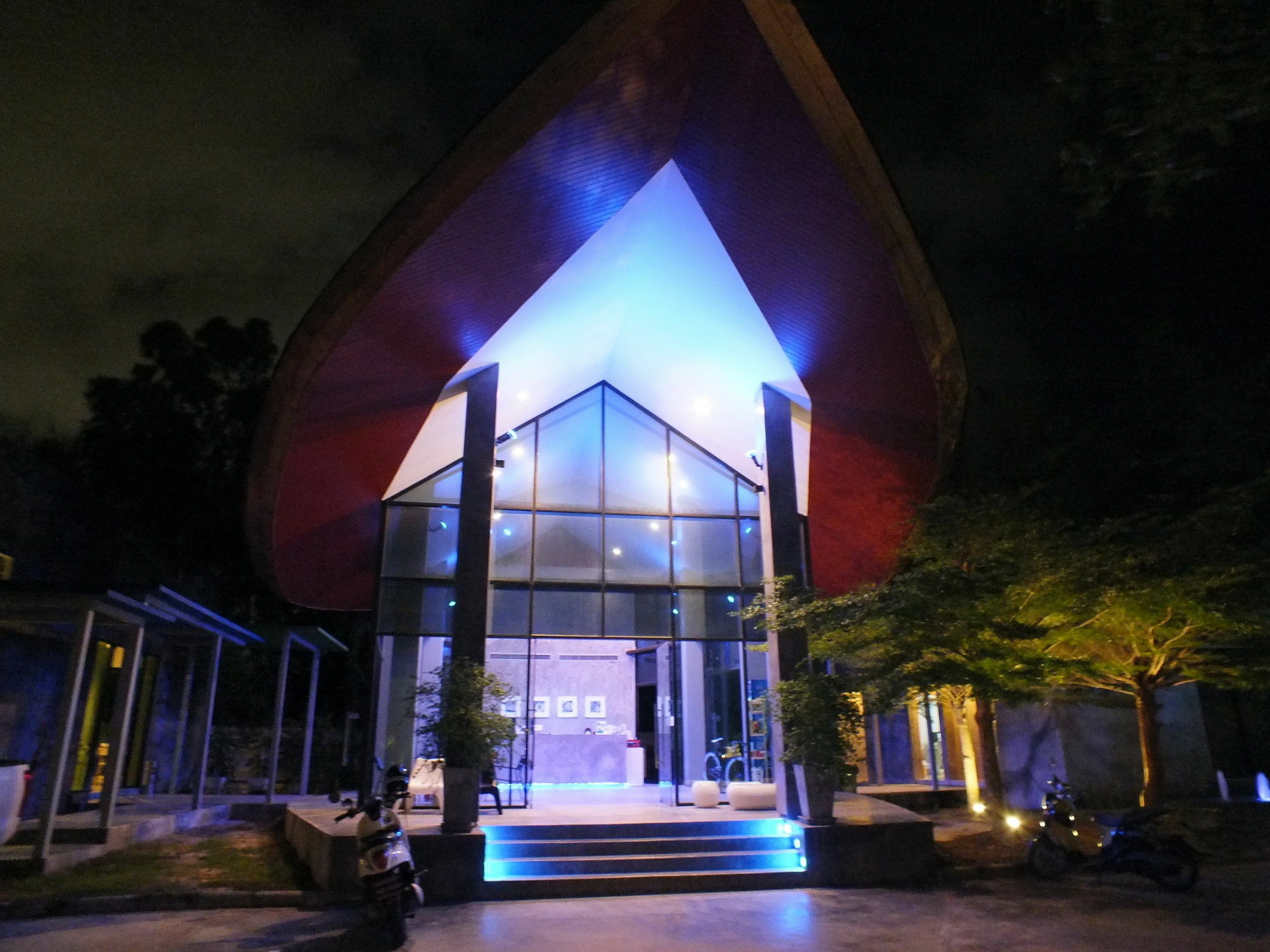 Hub De Leaf @ Rayong Hotel Luaran gambar